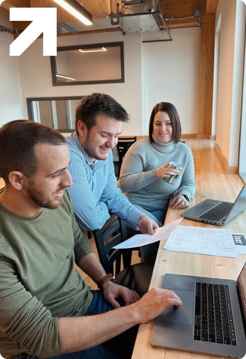 Shippers using Lazr to generate their own parcel quote—acting as self-serve brokers in a modern office